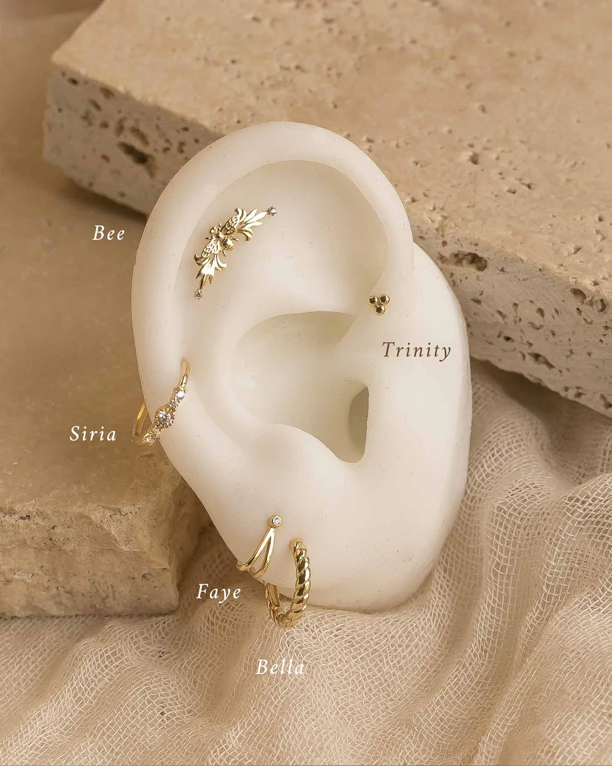 14K Solid Gold Bee Curve Single Stud - Image 3