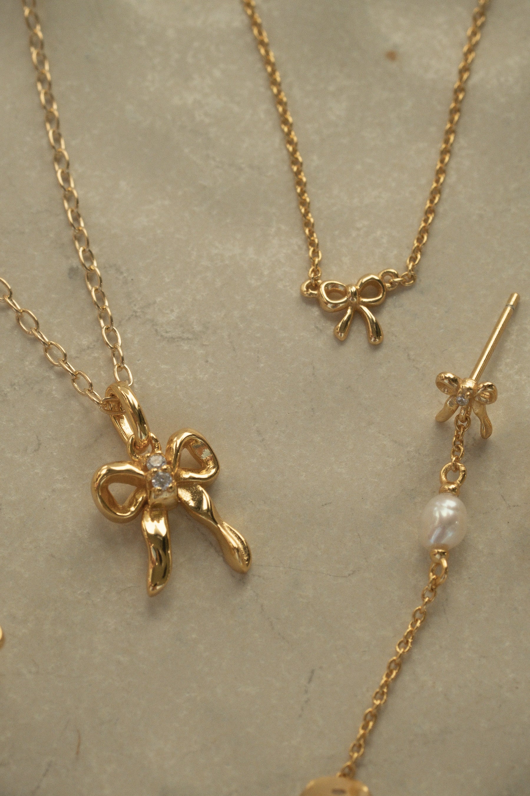 Dainty Bow Choker Necklace - Image 9